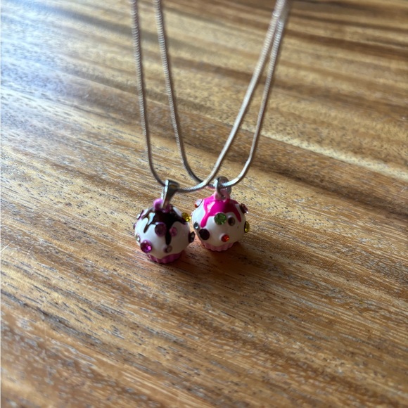 2 cupcake necklaces, brand new. - Picture 3 of 7